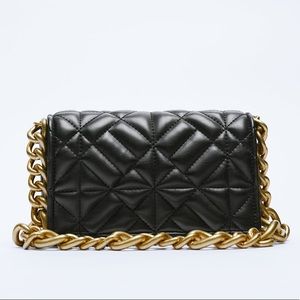 Zara Quilted Chain Strap Shoulder Bag